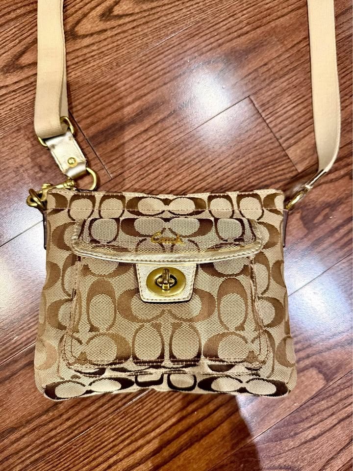 Coach Jacquard Swingpack Crossbody Bag