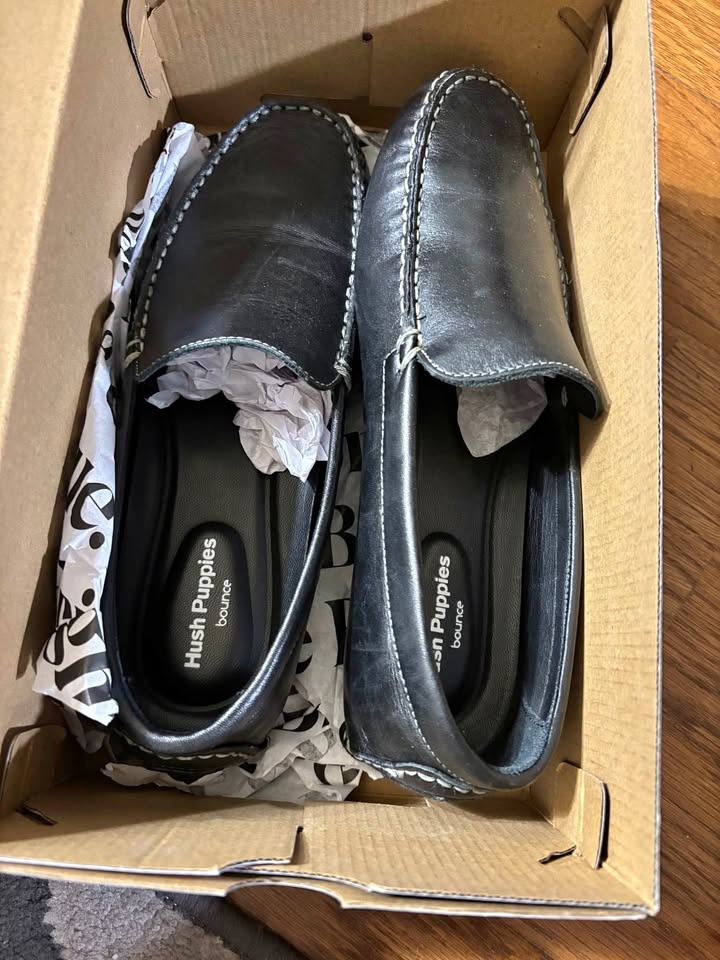 Hush Puppies Size 8M