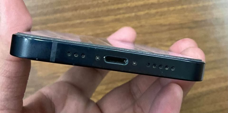 Apple iPhone 13 - photo 5