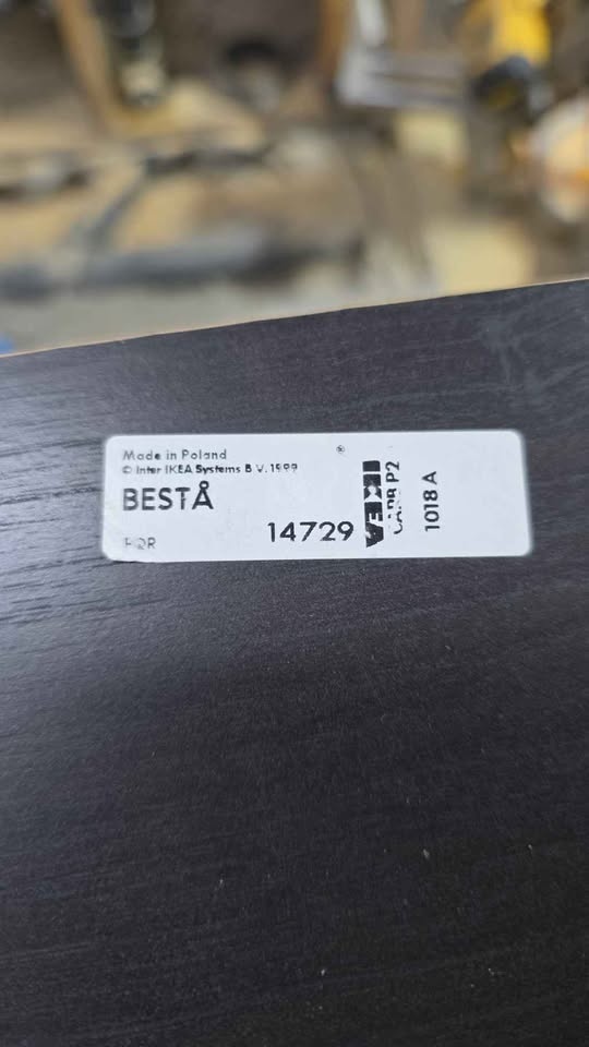 Ikea besta bookshelf - photo 2