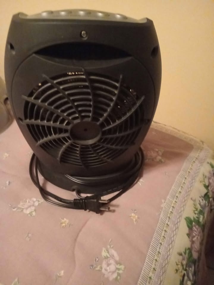 Black and Silver Electric ceramic  Heater - photo 2