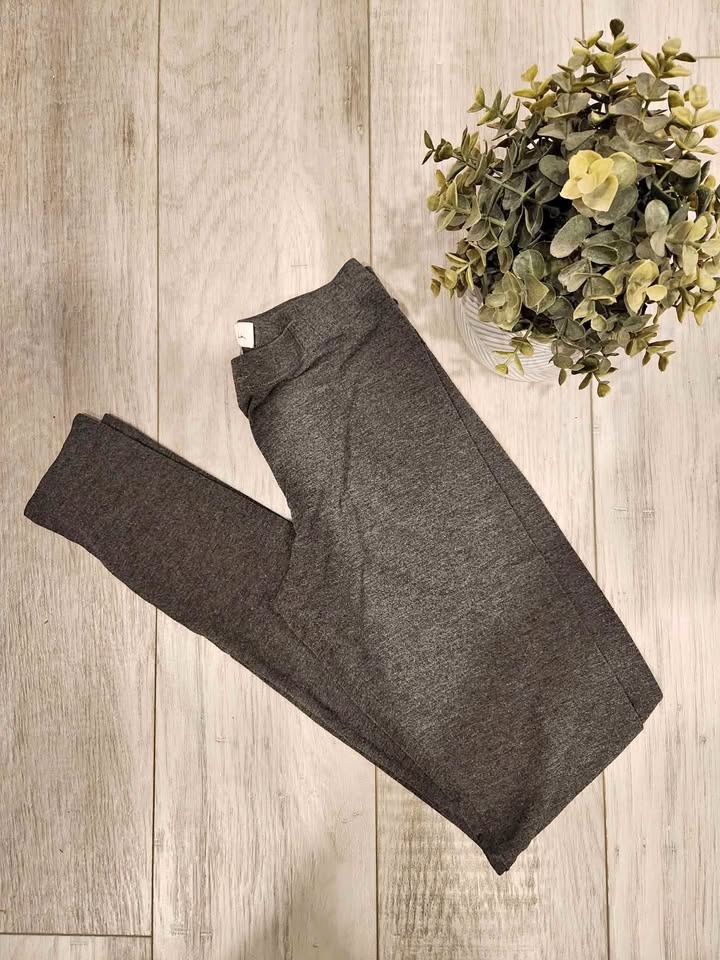 ARITZIA Babaton Leggings – Size Small