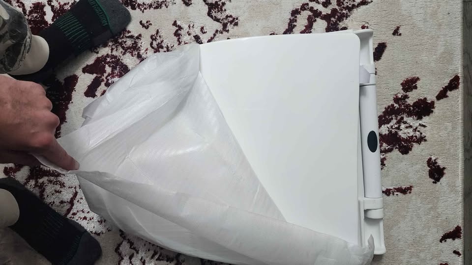 Toilet seat cover - photo 2