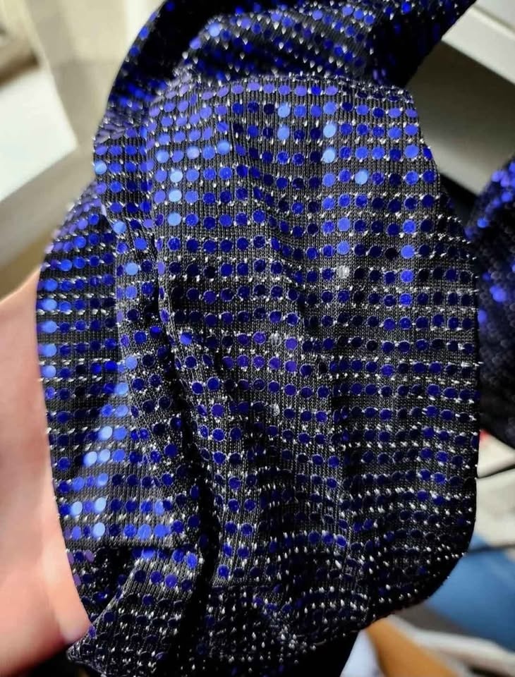 Criss Cross Sequin Crop Top & Mini Skirt Set * NEW - photo 3