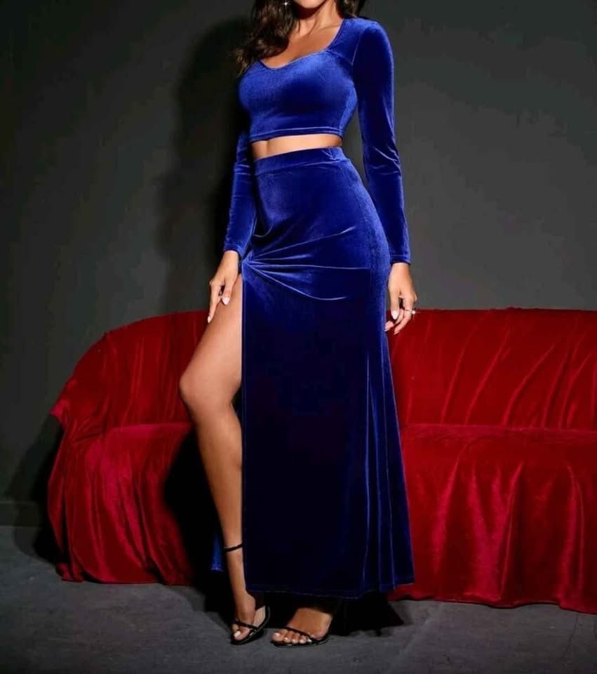 2-Piece Velvet Crop Top & Skirt Set Royal Blue * NEW - photo 4