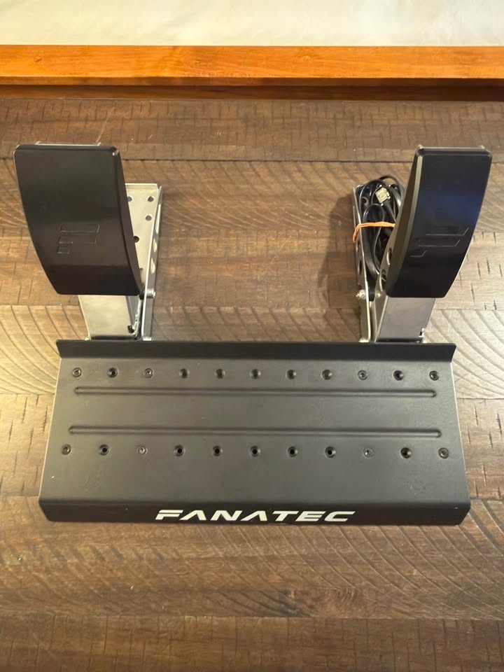 Fanatec Racing Sim for PS5 - photo 5
