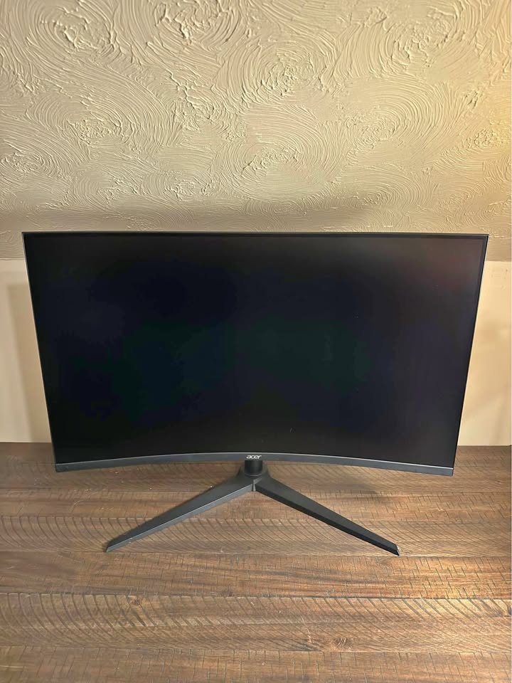 Acer Monitor 31.5"