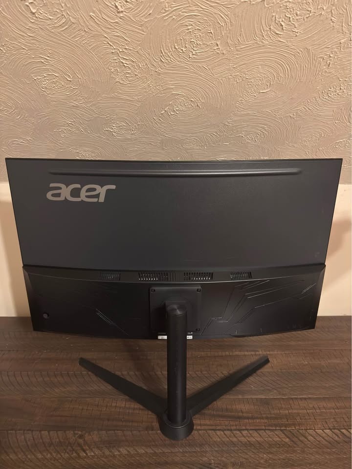 Acer Monitor 31.5" - photo 3