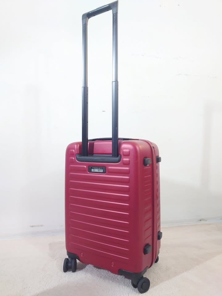 Lojel Cubo Carry-On Suitcase w/ Laptop Compartment - photo 2