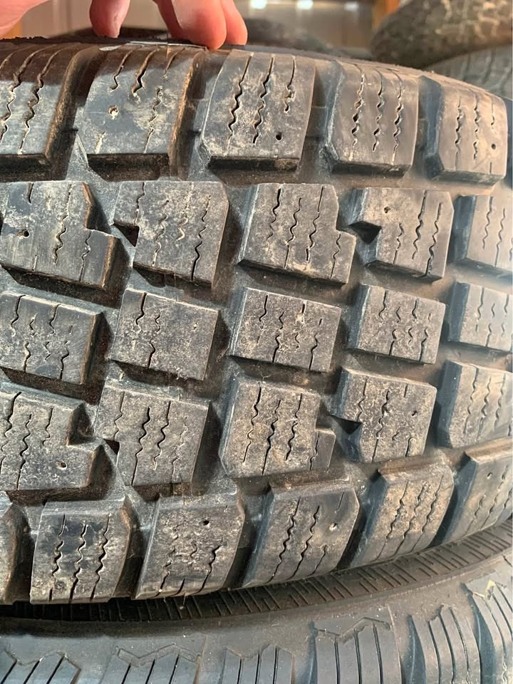 225/65/17 winter tires