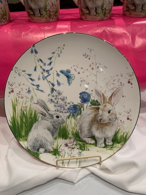 William Sonoma Floral Meadow Bunny Set of 4 Mugs & Plate - photo 4