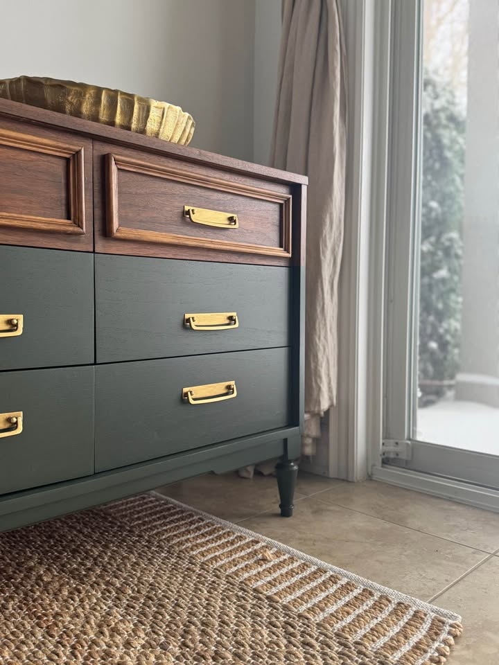 Gorgeous Refinished Mid-Century Modern Dresser - photo 2