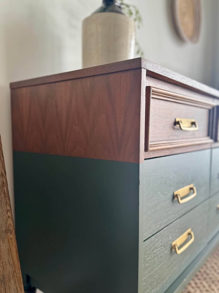 Gorgeous Refinished Mid-Century Modern Dresser - photo 5