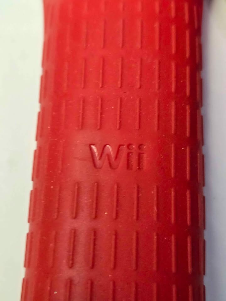 Red Wiimote Sleeve & Nunchuck - photo 3