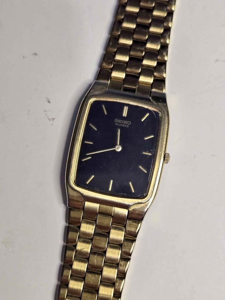 *NOT WORKING* Vintage Seiko 5Y30-5280