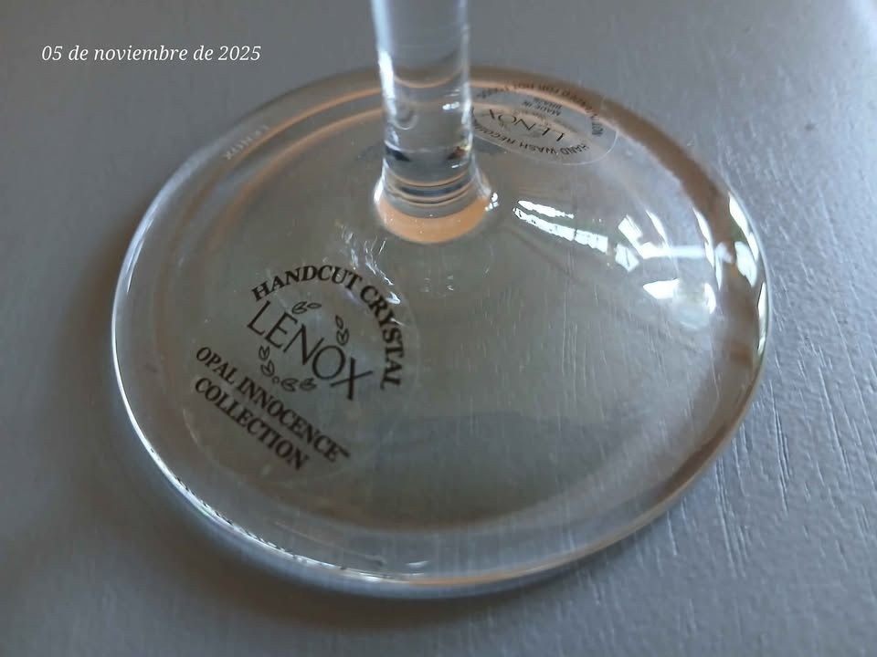 Handcut crystal toasting flutes pair opal innocence - photo 5