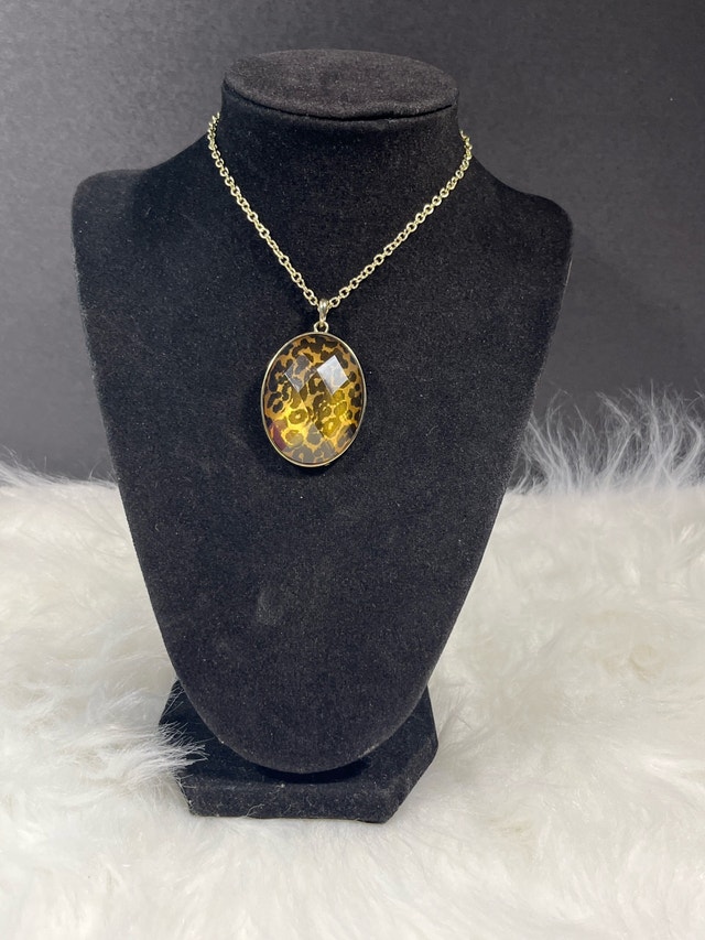 Vintage Avon Necklace - photo 2