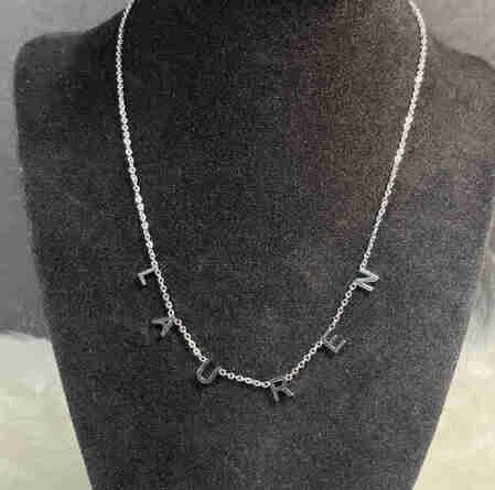 Lauren Necklace