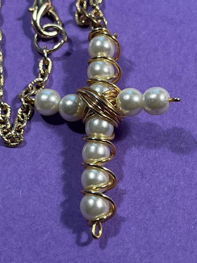 Pearl Cross Necklace - photo 4
