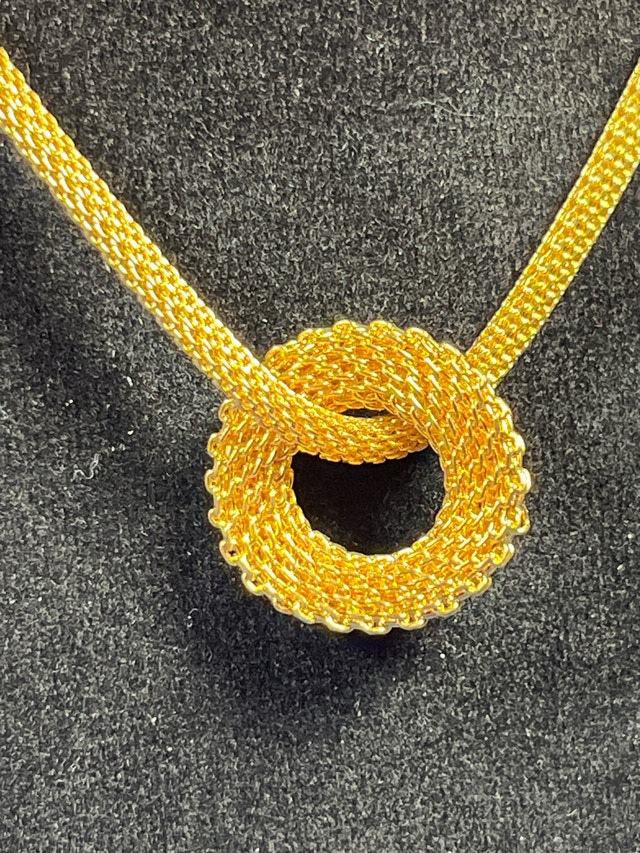 Gold Tone Necklace - photo 2