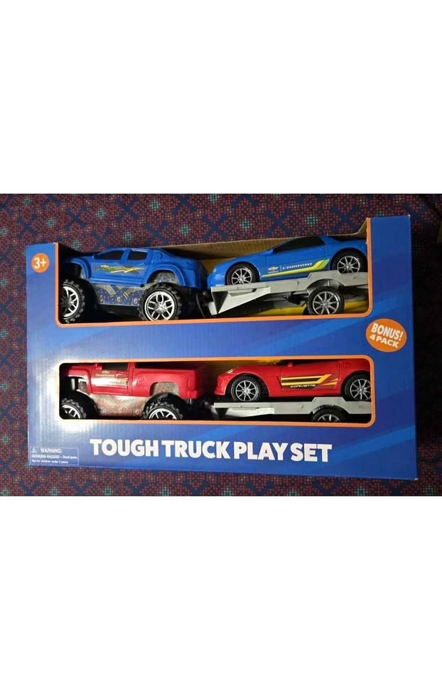 Licesnsed Vehicles Ford GM Tough Truck Play Set Scale 1:32