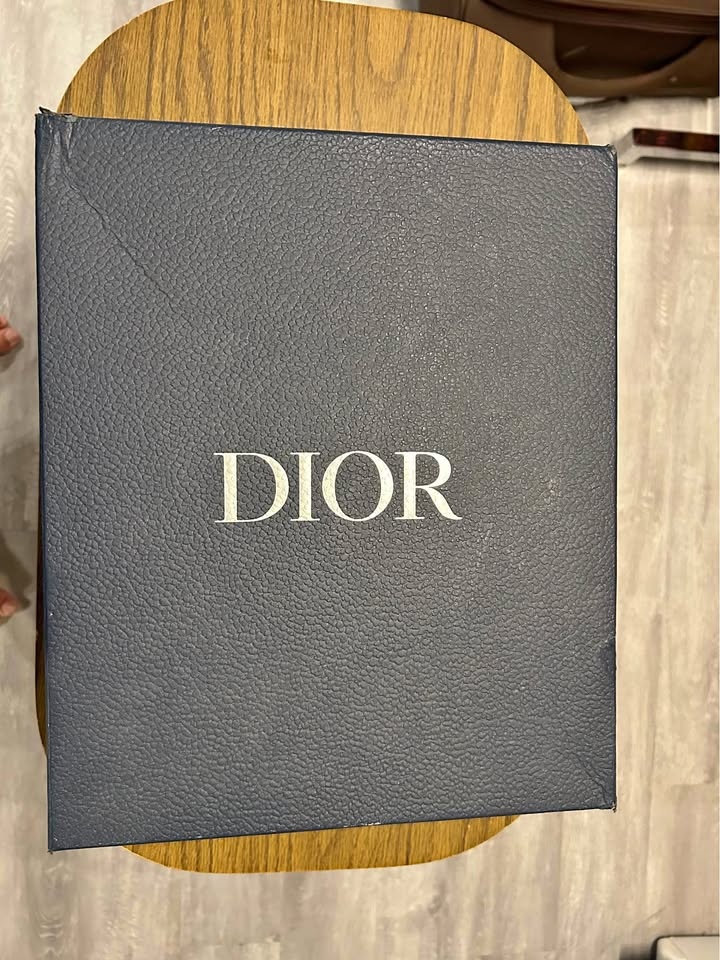 Dior B23 High Oblique