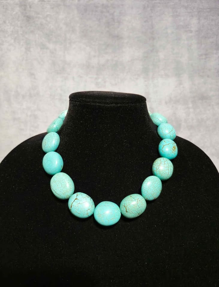 Large and beautiful Turqoise Necklace : )  $100 - photo 2