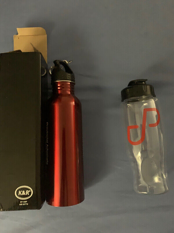 BPA-Free Water Bottle (Brand New) 🥕 - photo 2