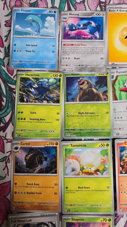 17 Pokémon cards - photo 2
