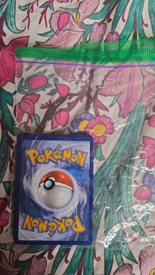 17 Pokémon cards - photo 4