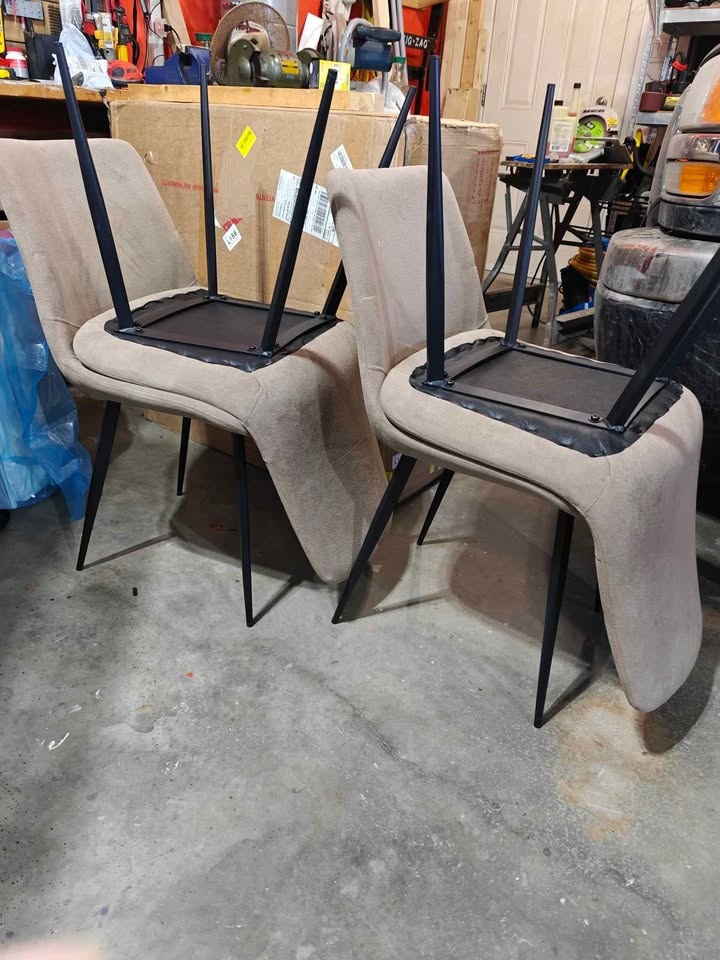 Dining room chairs - photo 3