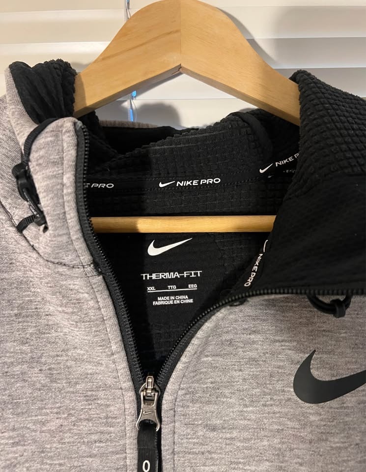 nike zip up hoodie - photo 2