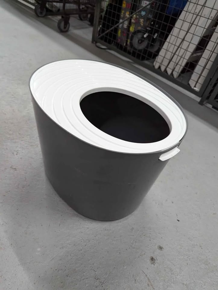 Round Top Entry Cat litter box