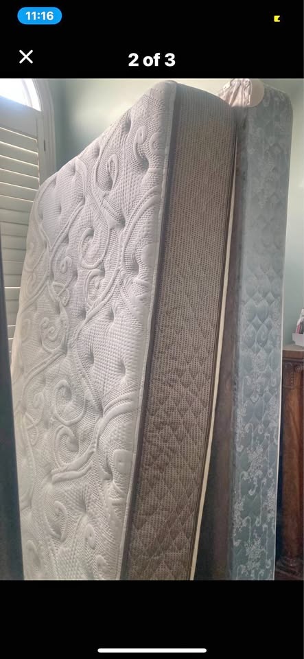 Queen Hampton Mattress and Box Spring