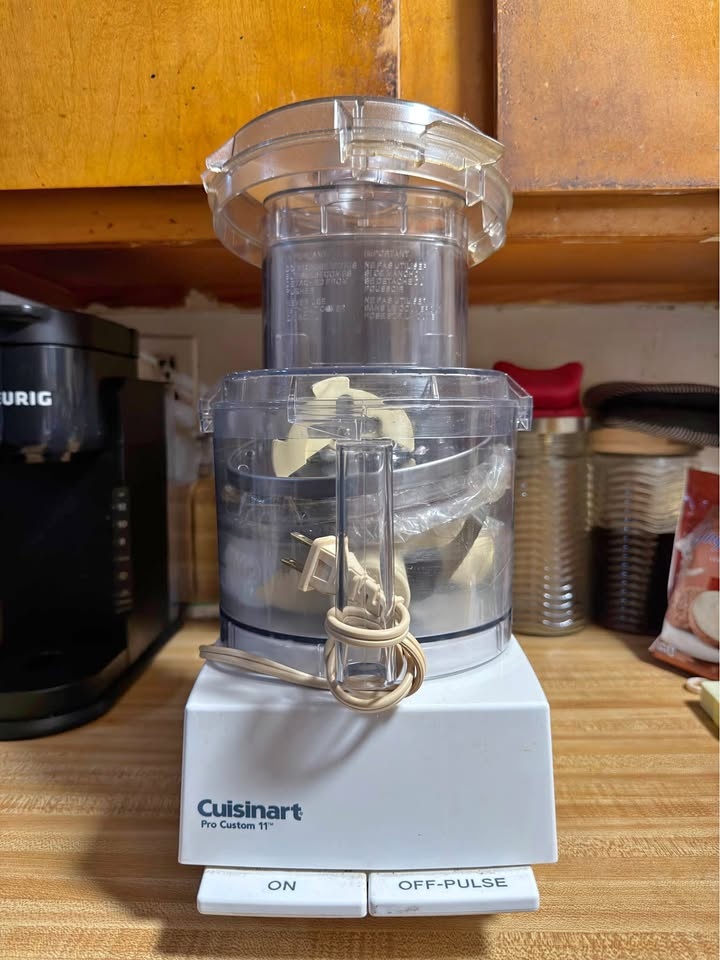 Cuisinart Food Processor
