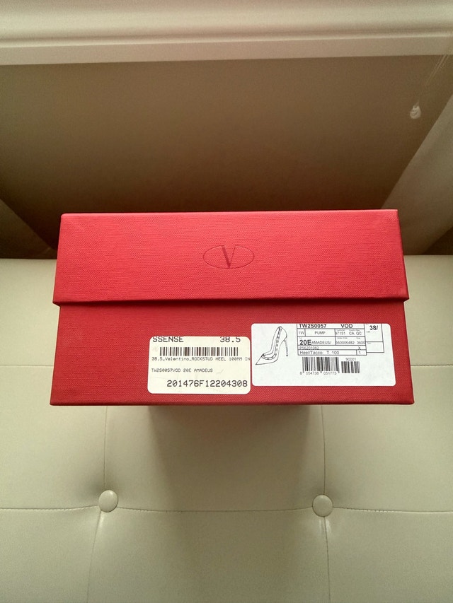 Valentino Garavani Rockstud Pumps - photo 3