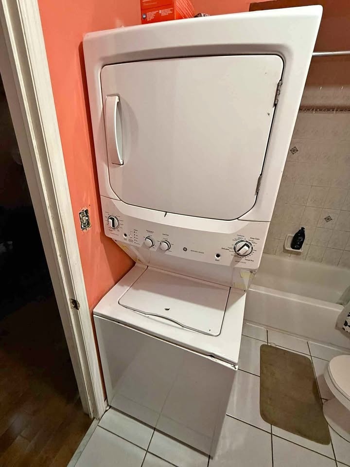 Stackable laundry washer dryer