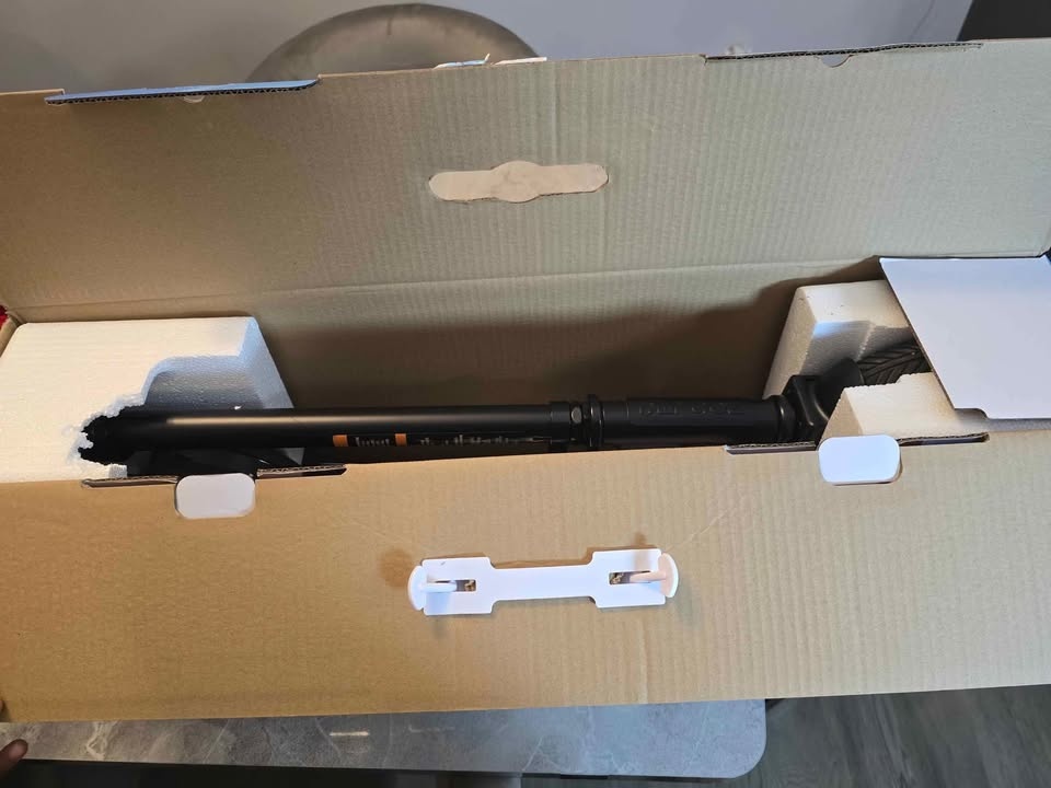 Jetson Omega Electric Scooter (8+) - Brand New in Box - photo 2