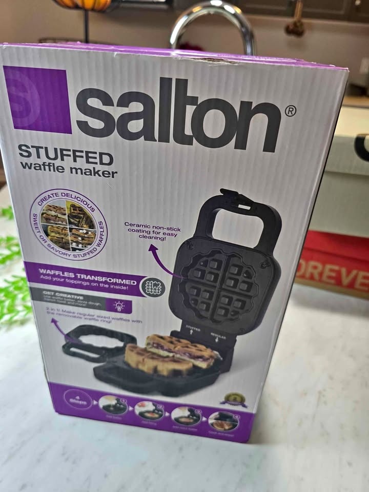 Salton Stuffed Waffle Maker