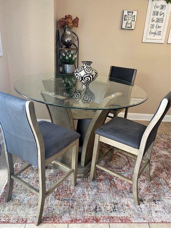 Quality Glass & Wood Dining Room/Kitchen Table, 3 Chairs