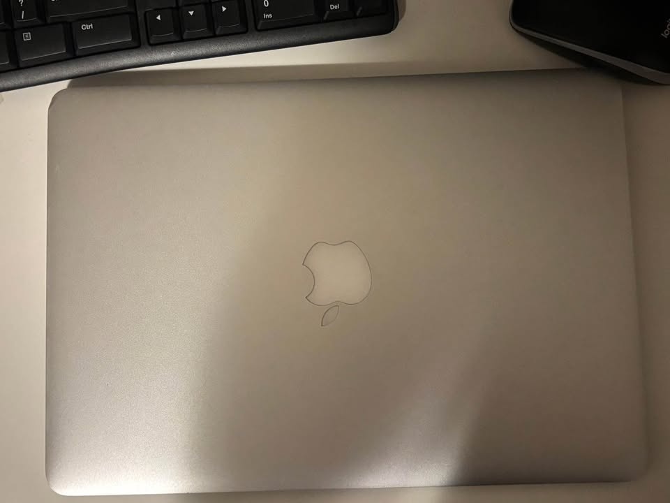 MacBook Air 13', 128GB, 4GB RAM - photo 2