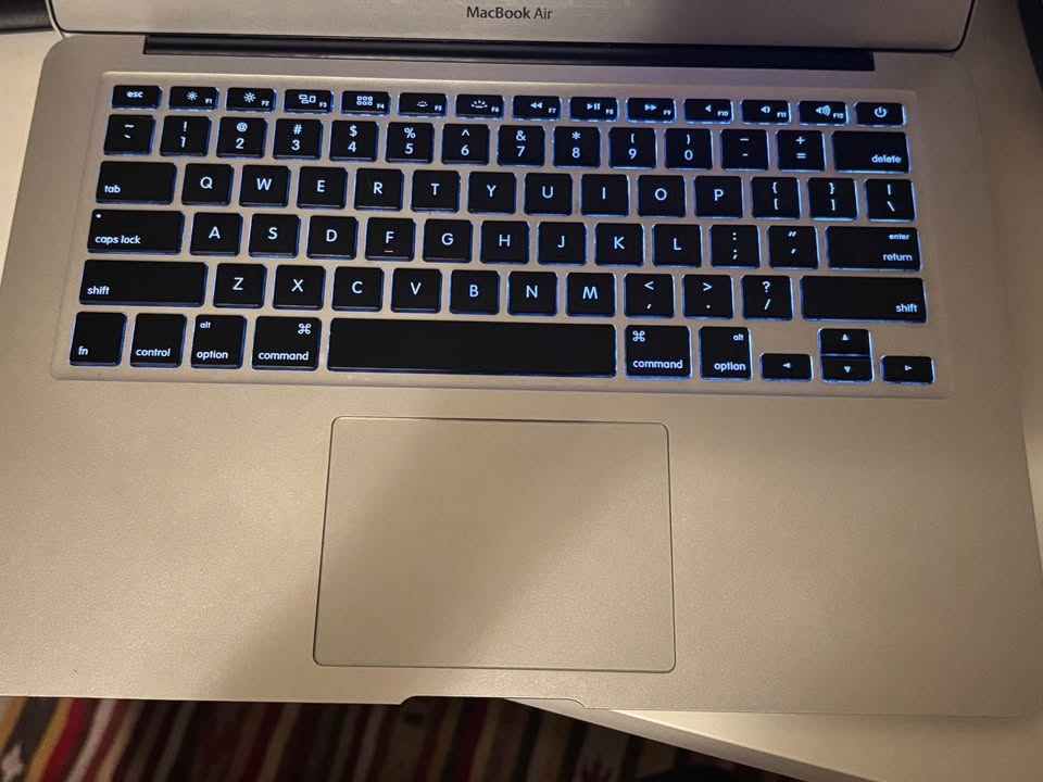 MacBook Air 13', 128GB, 4GB RAM - photo 4