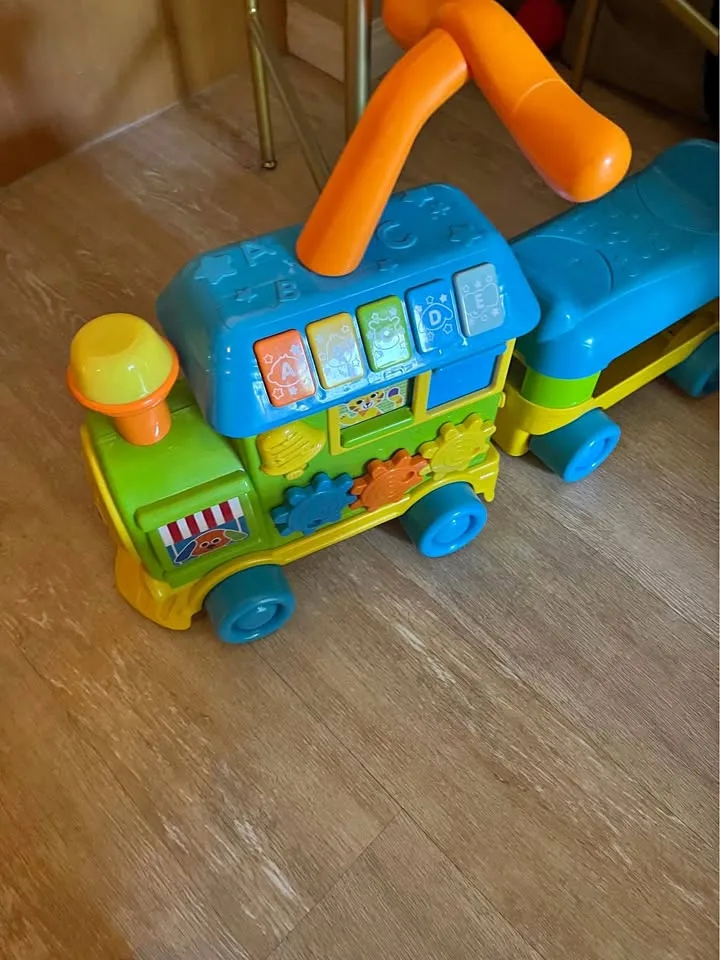 Ride-on Train with piano thumbnail