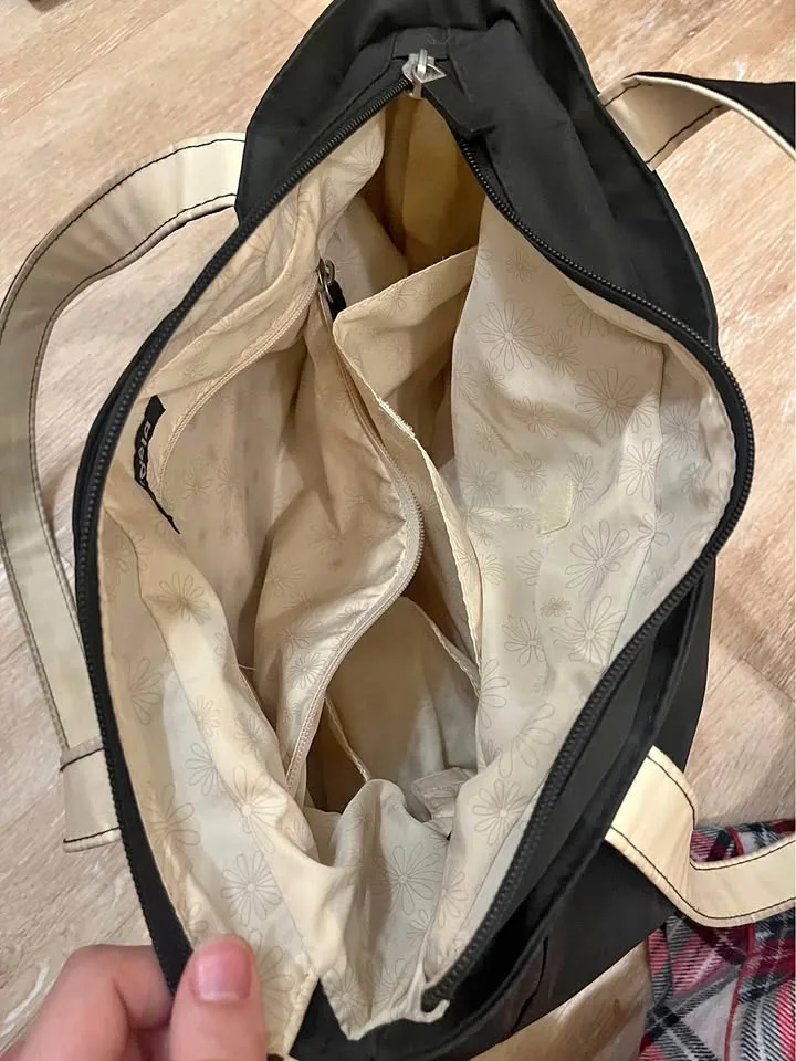 Medela pumping bag /diaper bag thumbnail