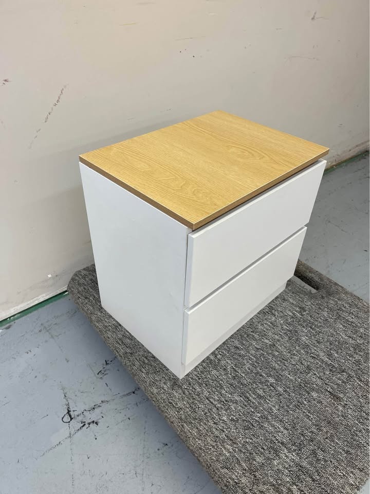 Nightstands, 4 Drawer Cabinets, Wardrobe Cabinets, $0-$75 - photo 3