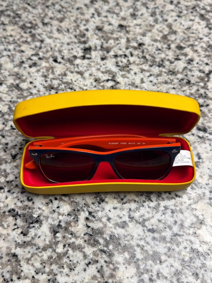 Kids Wayfarer Sunglasses - photo 2