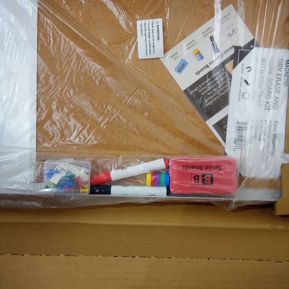 Besso Vision Board: 24" x 36" Cork & Dry Erase Combo - photo 4