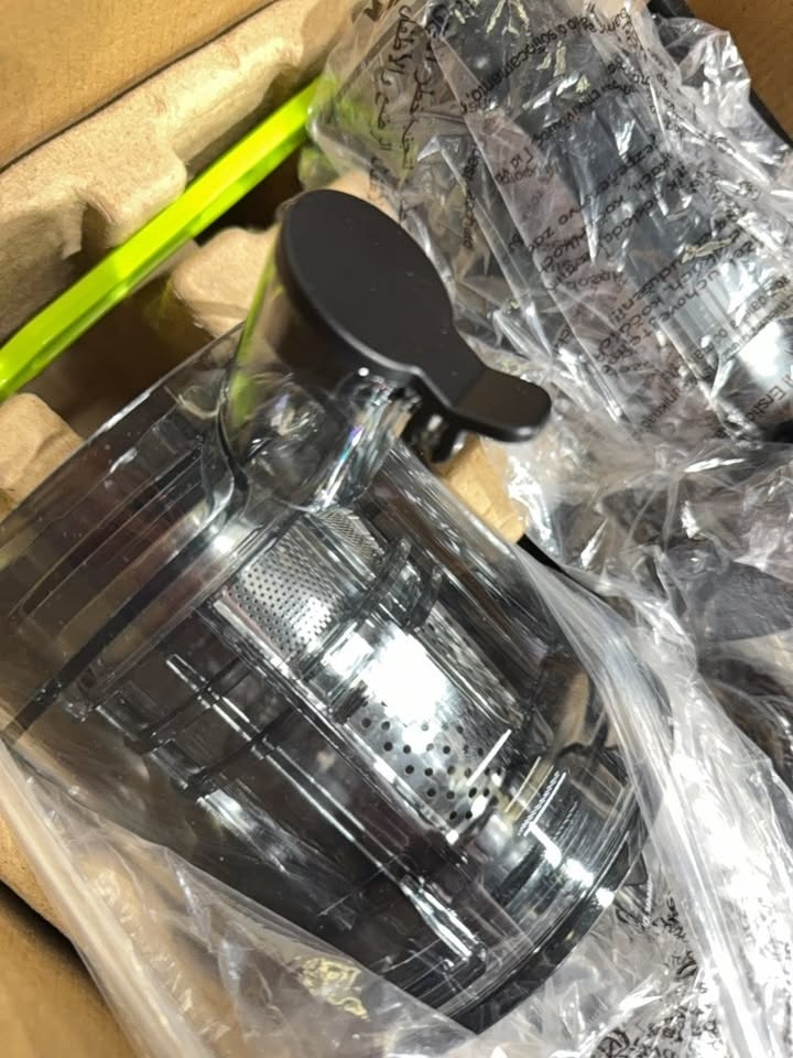 AMZCHEF Cold Press Juicer - Stainless Steel - Used - photo 5