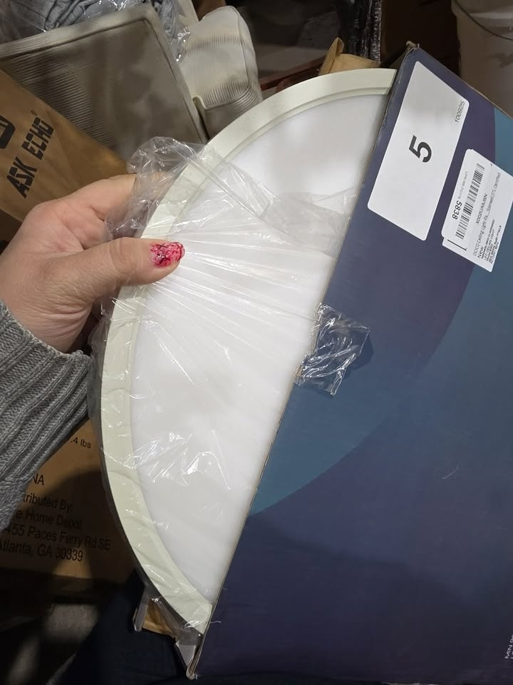 Ocioc Ceiling Light Fixture model 8303 - photo 5