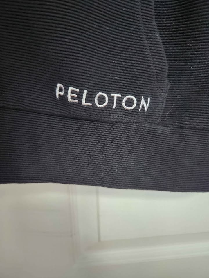 Peloton Black Pullover Hoodie / Quarter Zip – Small - photo 3